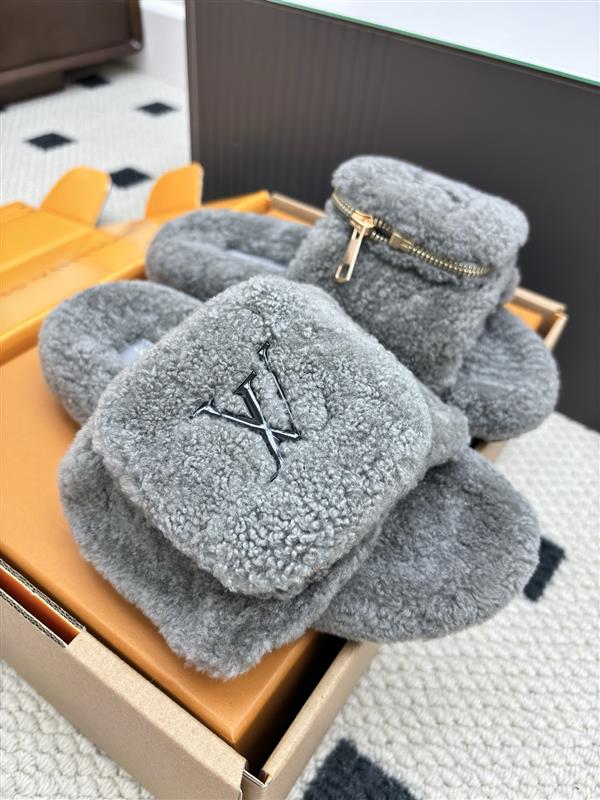 2025112818453471 300